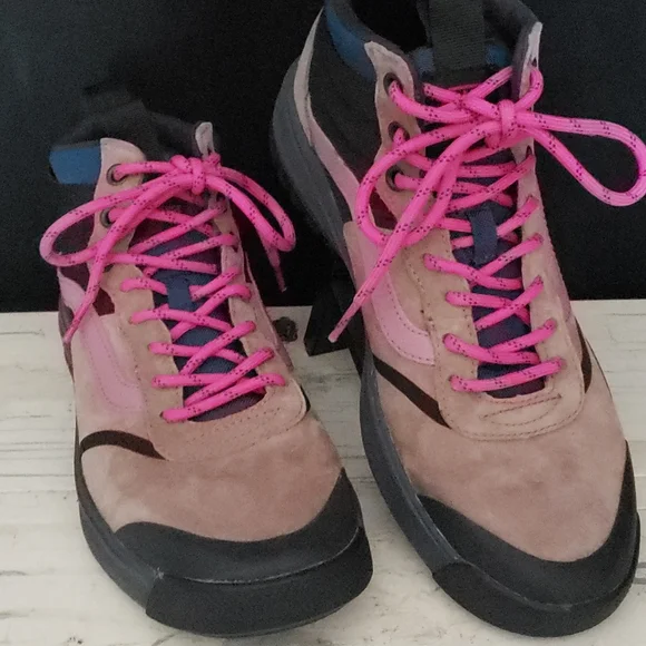 Vans Ultrarange Hi DL MTE Mid-Top  Sneaker - Unisex size 8 Men's/ 9.5 Women's - Picture 6 of 15